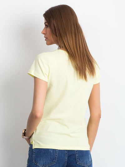 T-shirt w serek jasnożółty