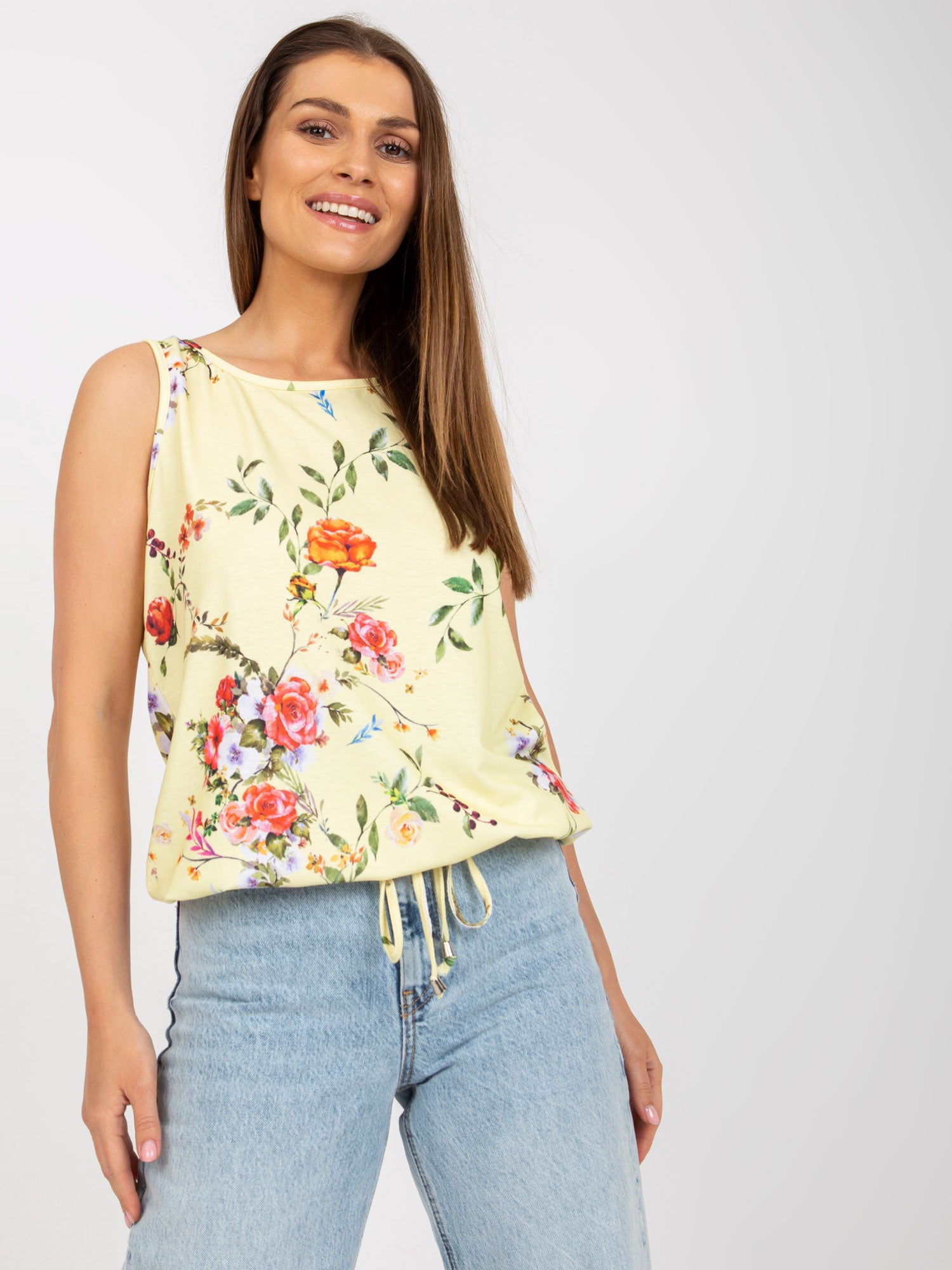 Jasnożółty luźny top w kwiaty