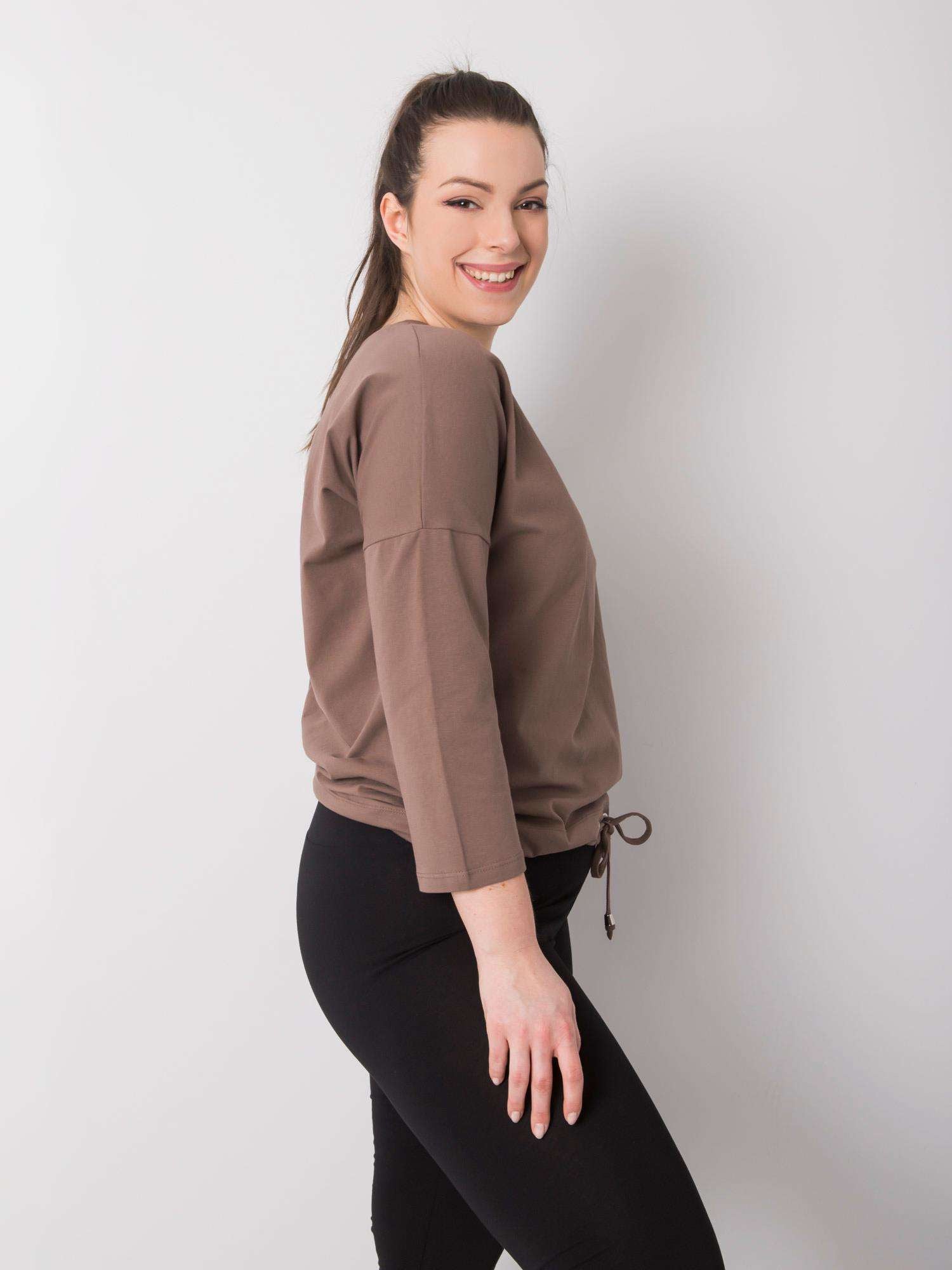 Kawowa bluzka plus size z bawełny