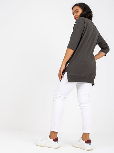 Khaki bluzka plus size z aplikacją