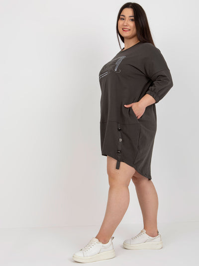 Khaki dresowa sukienka plus size na co dzień