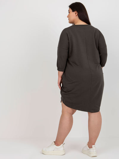 Khaki dresowa sukienka plus size na co dzień
