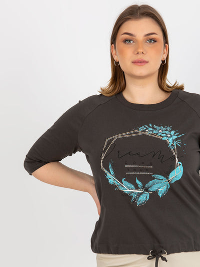 Khaki bluzka plus size z nadrukiem i dżetami