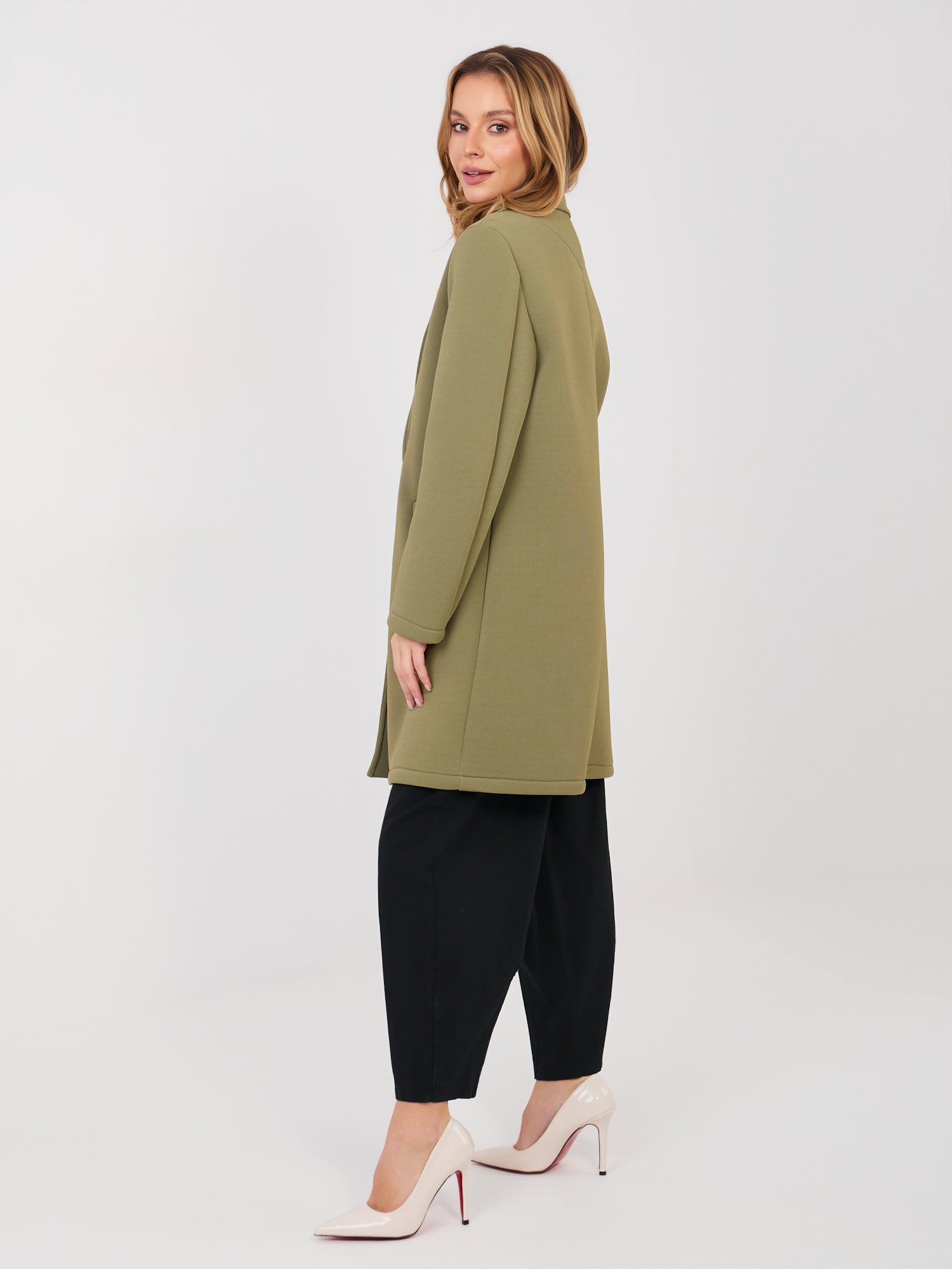 RUE PARIS Khaki piankowy płaszcz z broszką
