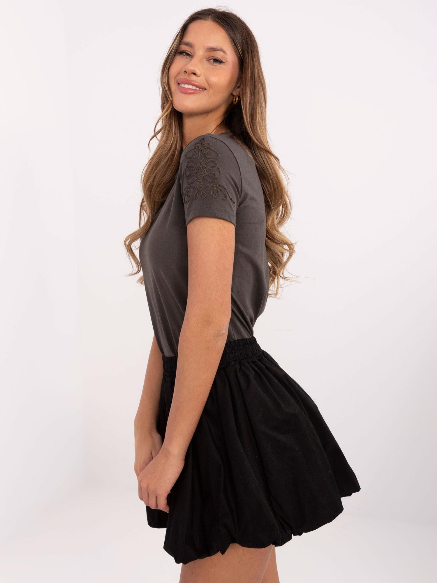Khaki dopasowany t-shirt z bawełny