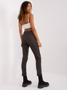 Khaki dresowe spodnie basic z kieszeniami