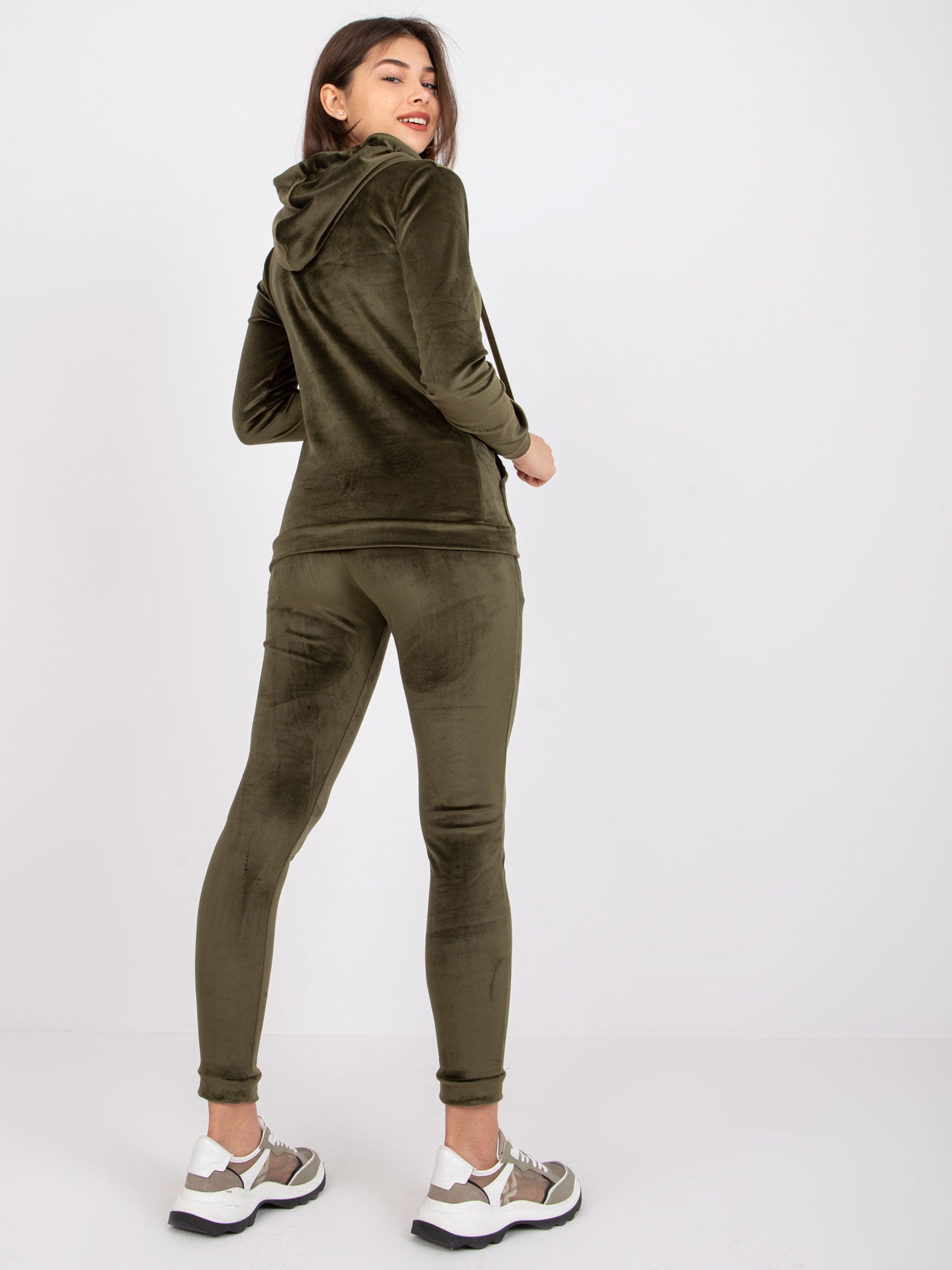 Khaki komplet welurowy damski
