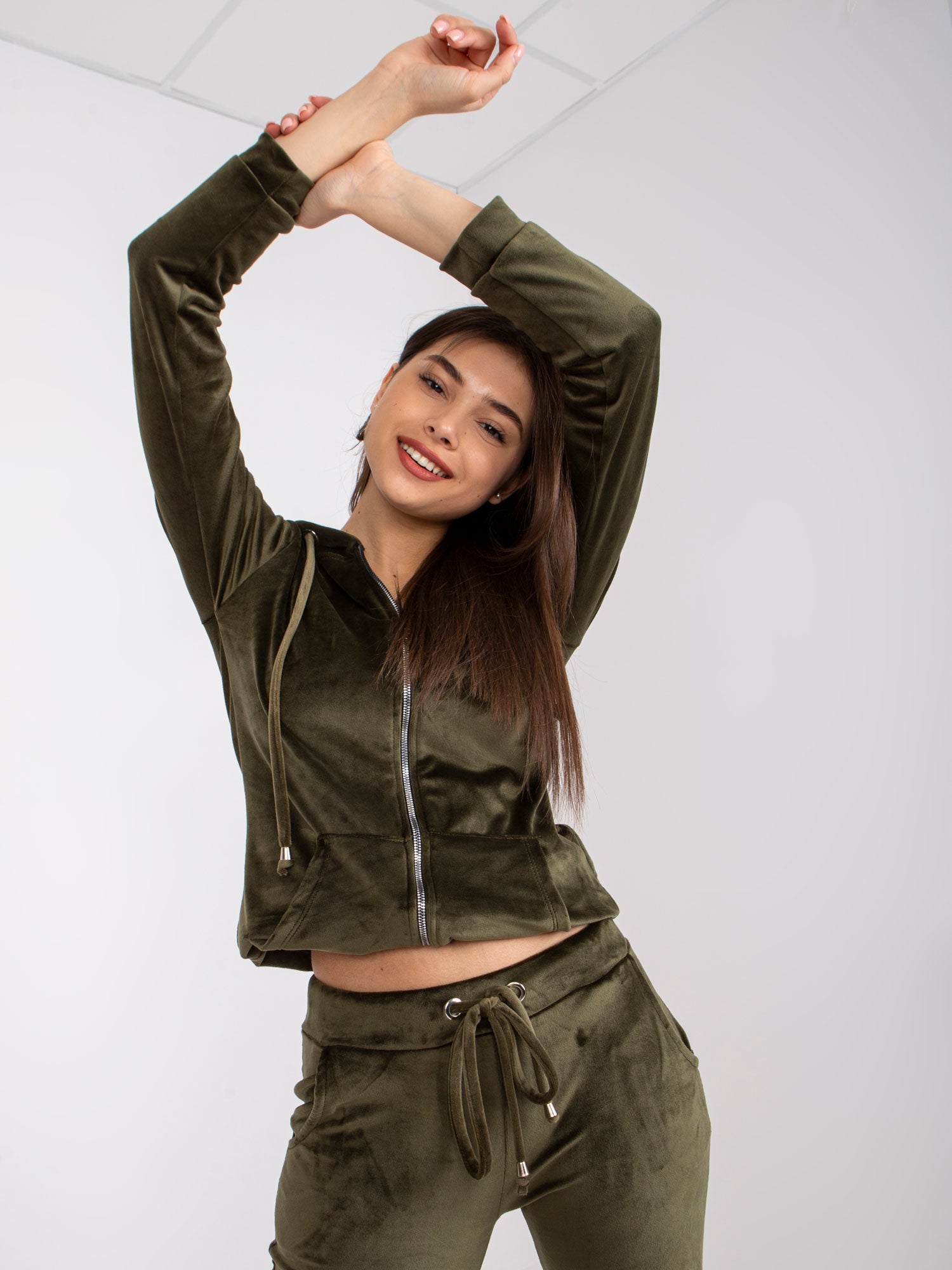 Khaki komplet welurowy damski
