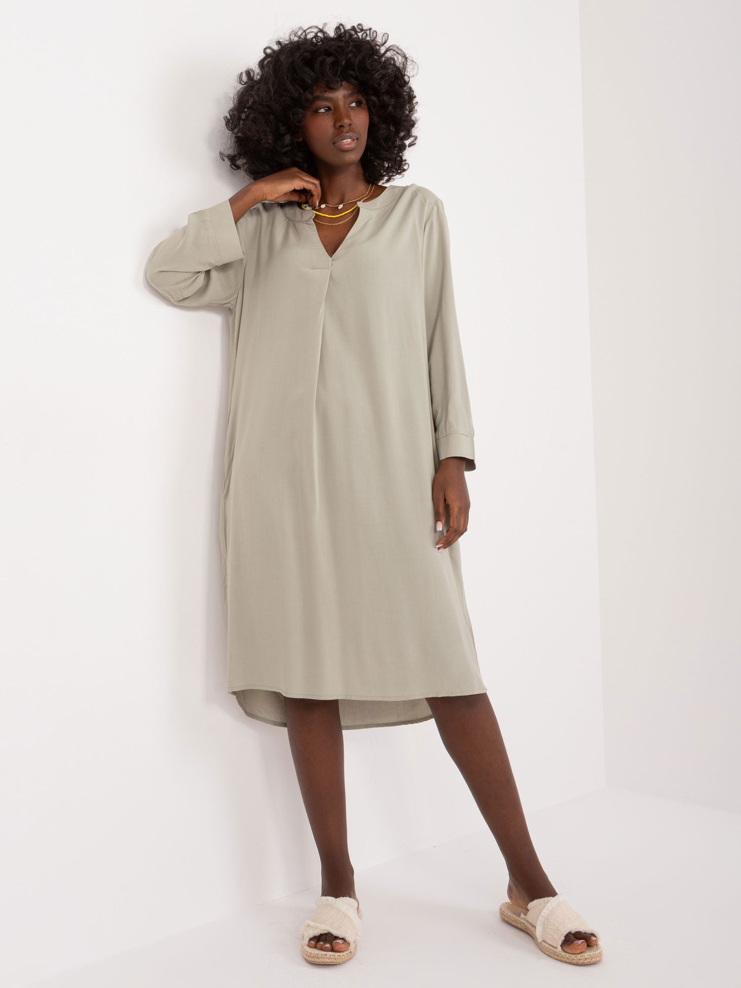 Khaki gładka sukienka koszulowa oversize SUBLEVEL
