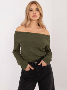 Khaki przylegający sweter hiszpanka z wiskozy