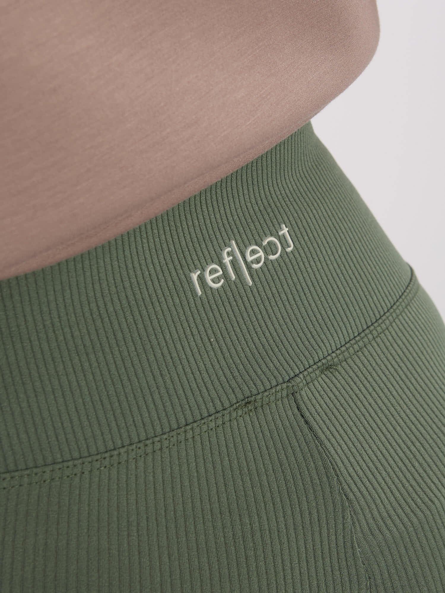 Khaki legginsy z wysokim stanem