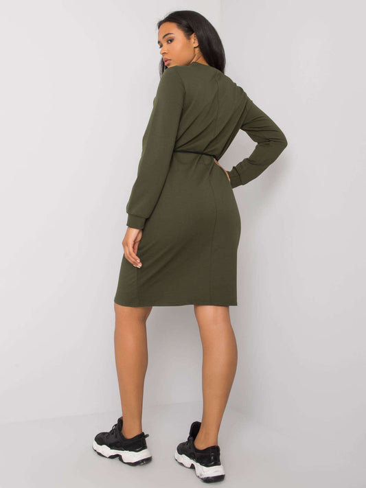 Khaki sukienka plus size z nadrukiem