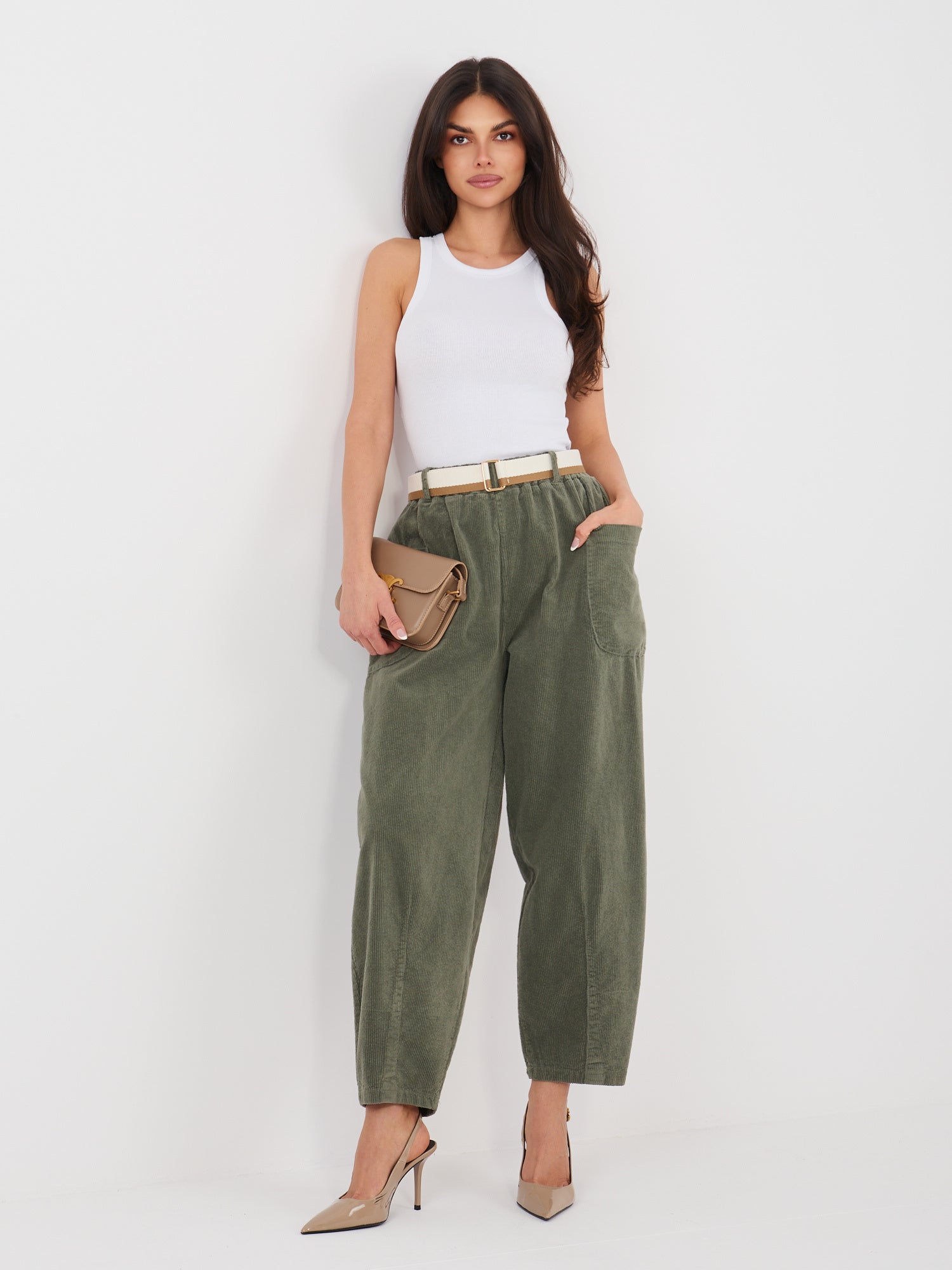 RUE PARIS Khaki sztruksowe spodnie marchewki