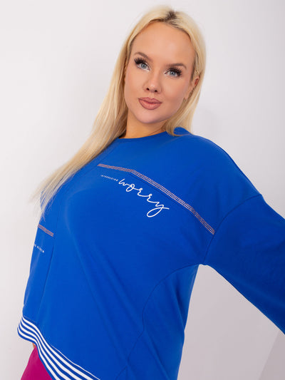 Kobaltowa damska bluzka plus size z napisami