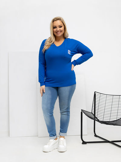 Kobaltowa damska bluzka plus size z dekoltem V