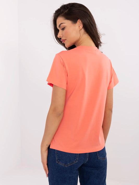 Koralowy damski t-shirt z aplikacją