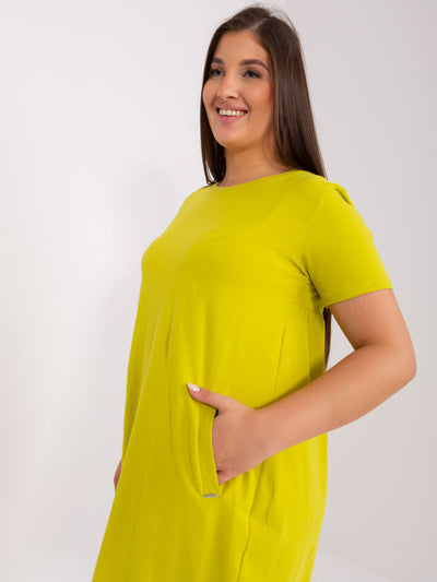 Limonkowa sukienka plus size basic z kieszeniami