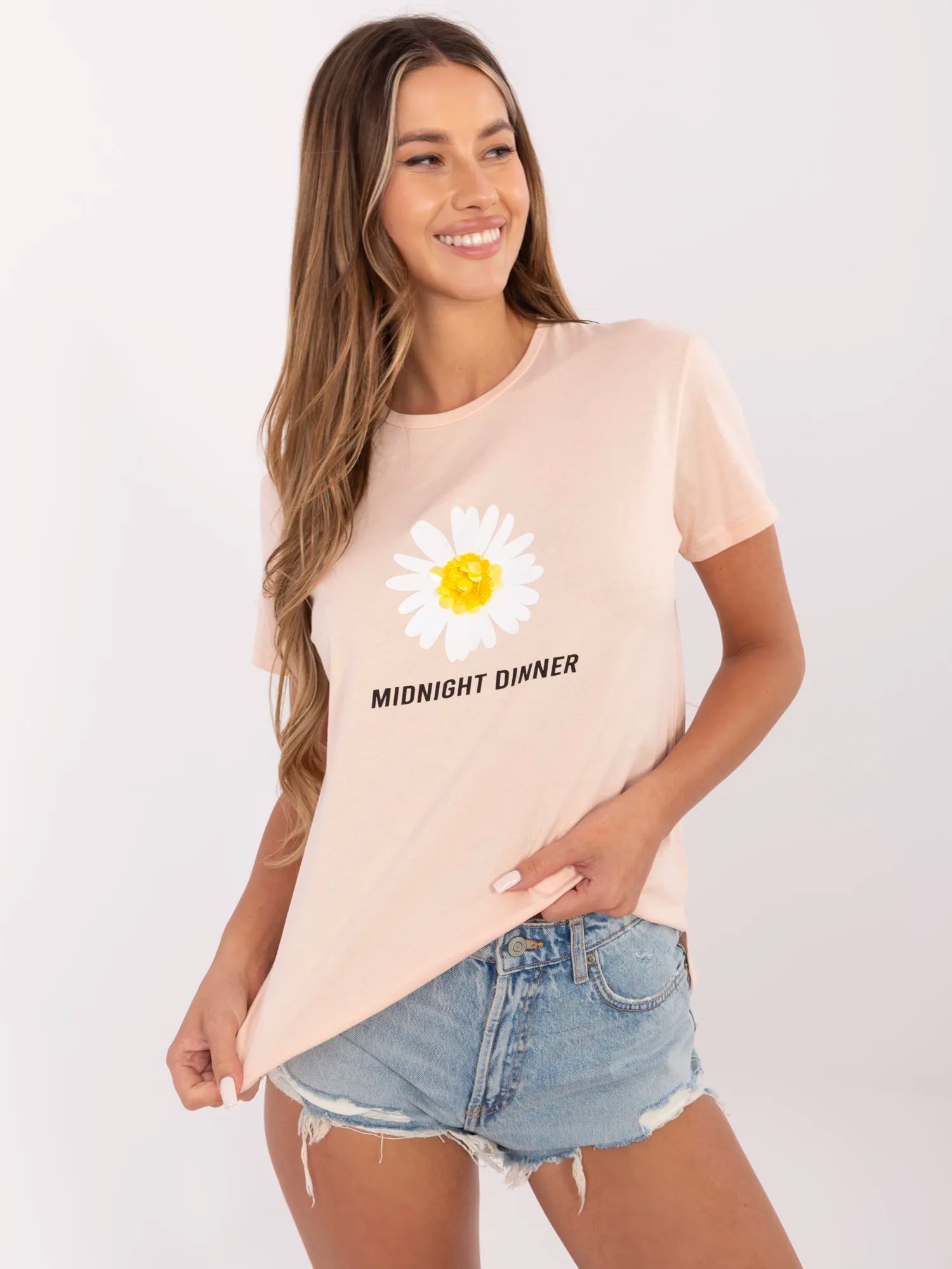 Łososiowy damski t-shirt z nadrukiem