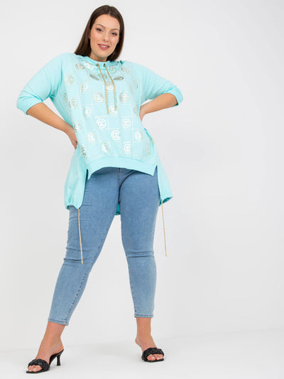 Miętowa bawełniana bluzka plus size z aplikacją