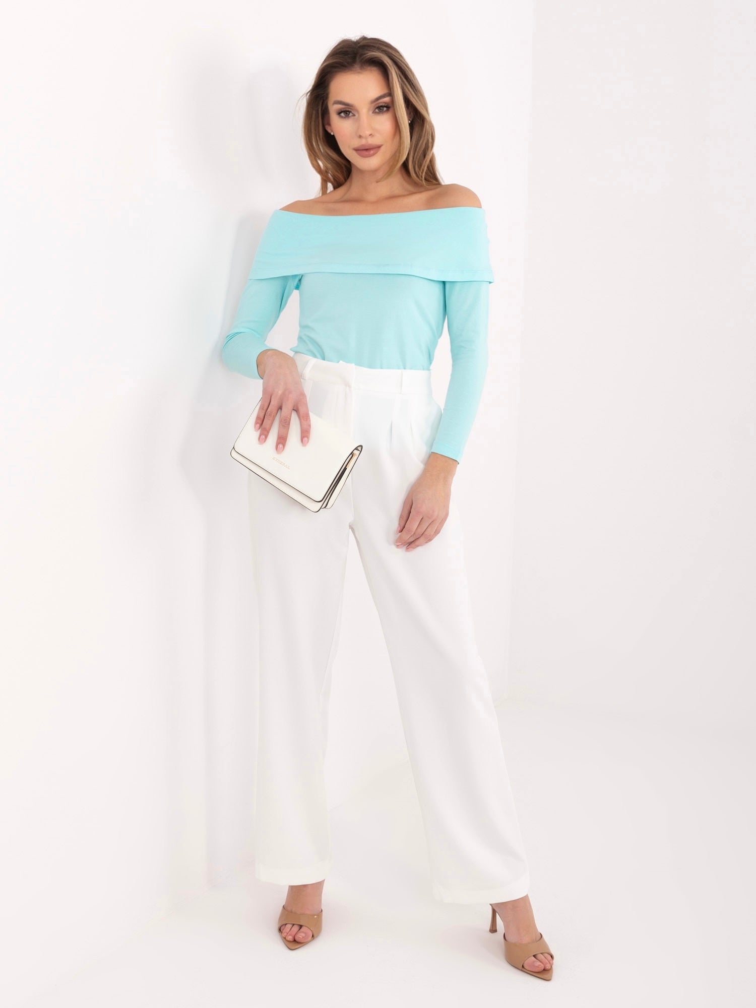 RUE PARIS Miętowa bluzka hiszpanka basic z bawełny