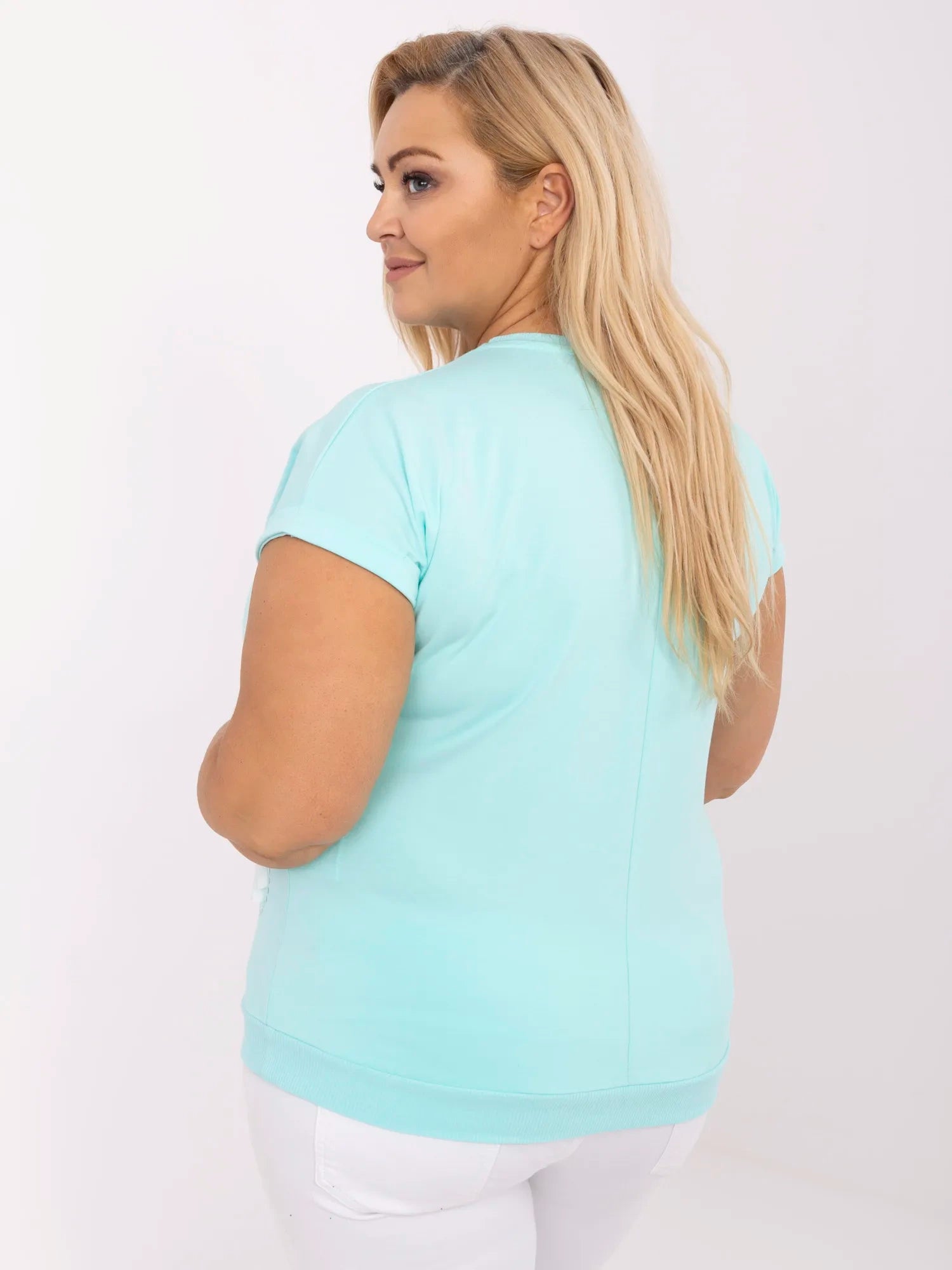 Miętowa bawełniana bluzka plus size z cekinami