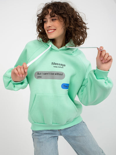 Miętowa dresowa bluza oversize kangurka z napisami