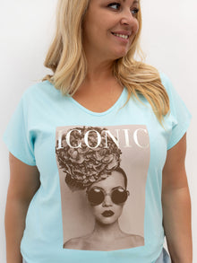 Miętowy bawełniany t-shirt plus size z nadrukiem