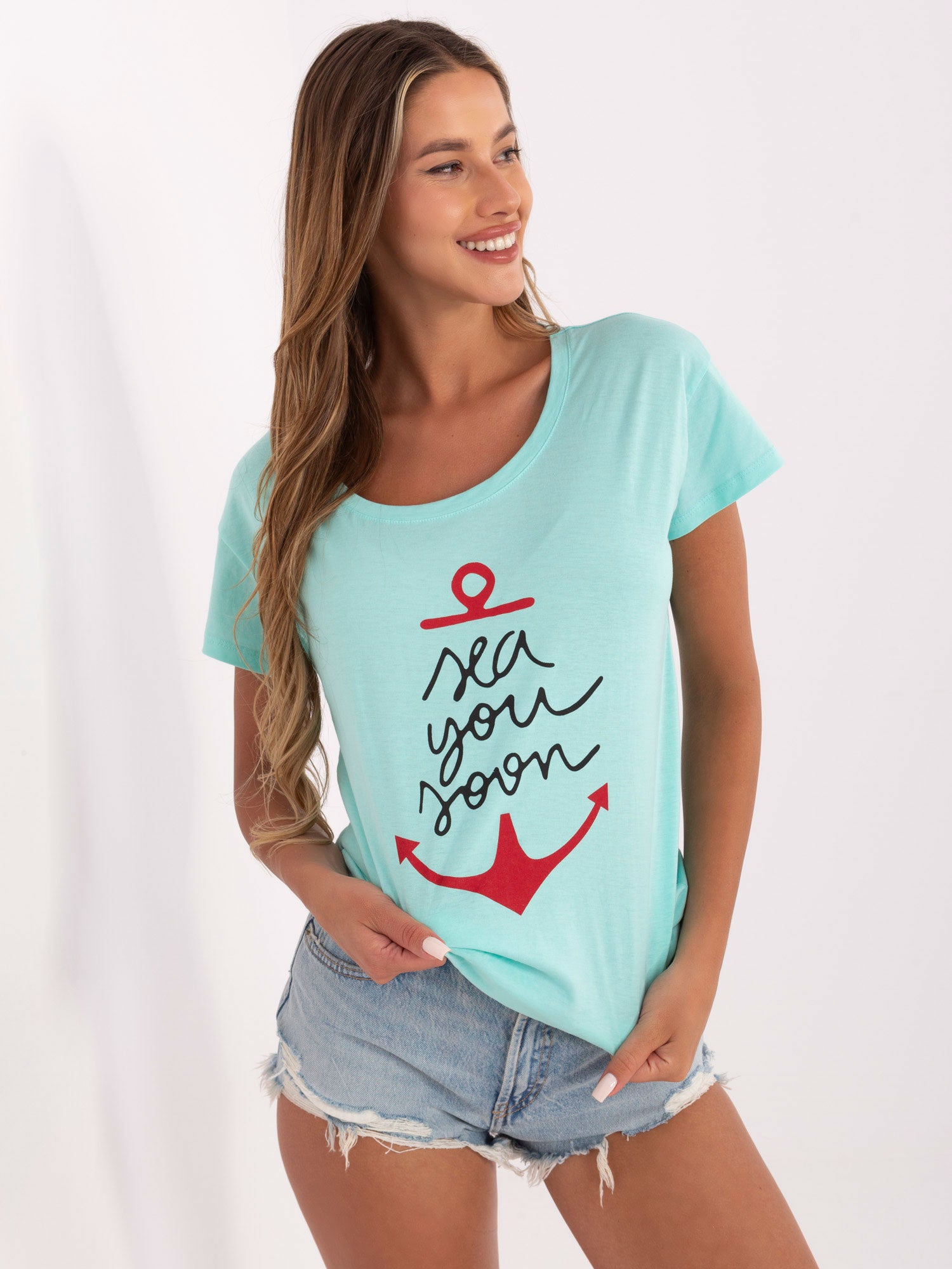 Miętowy damski t-shirt z nadrukiem