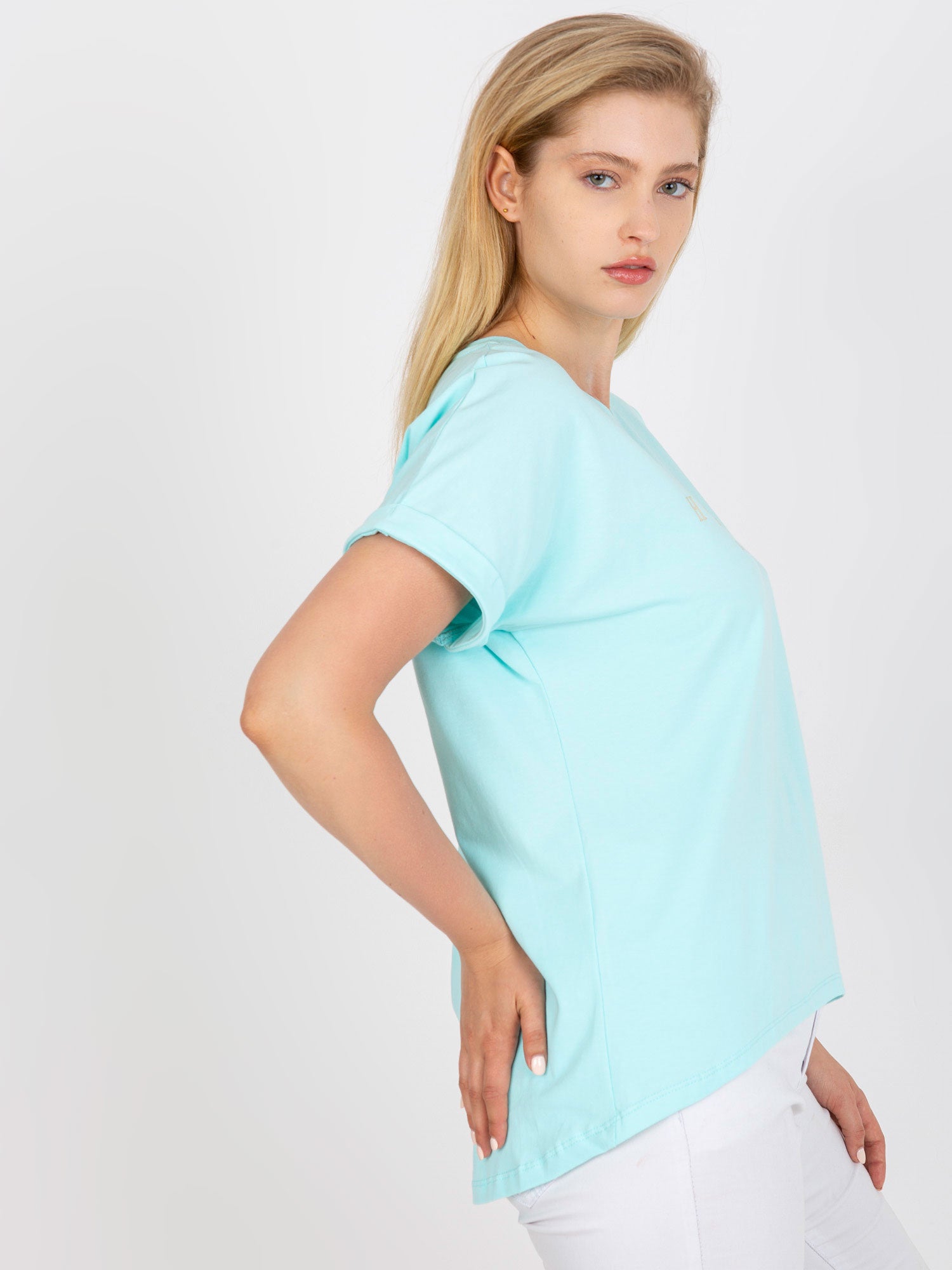 Miętowy t-shirt plus size z okrągłym dekoltem