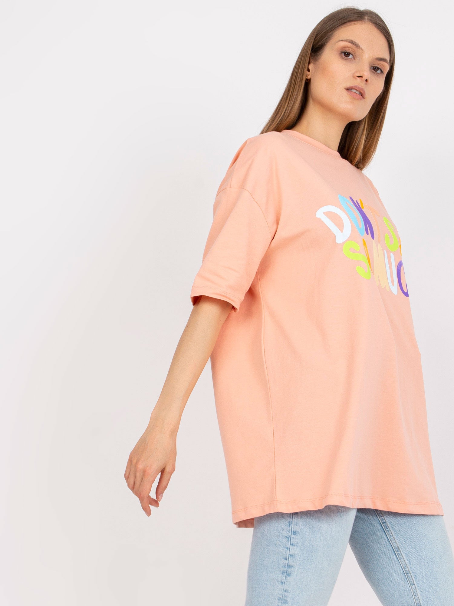 Morelowy t-shirt z nadrukiem bawełniany