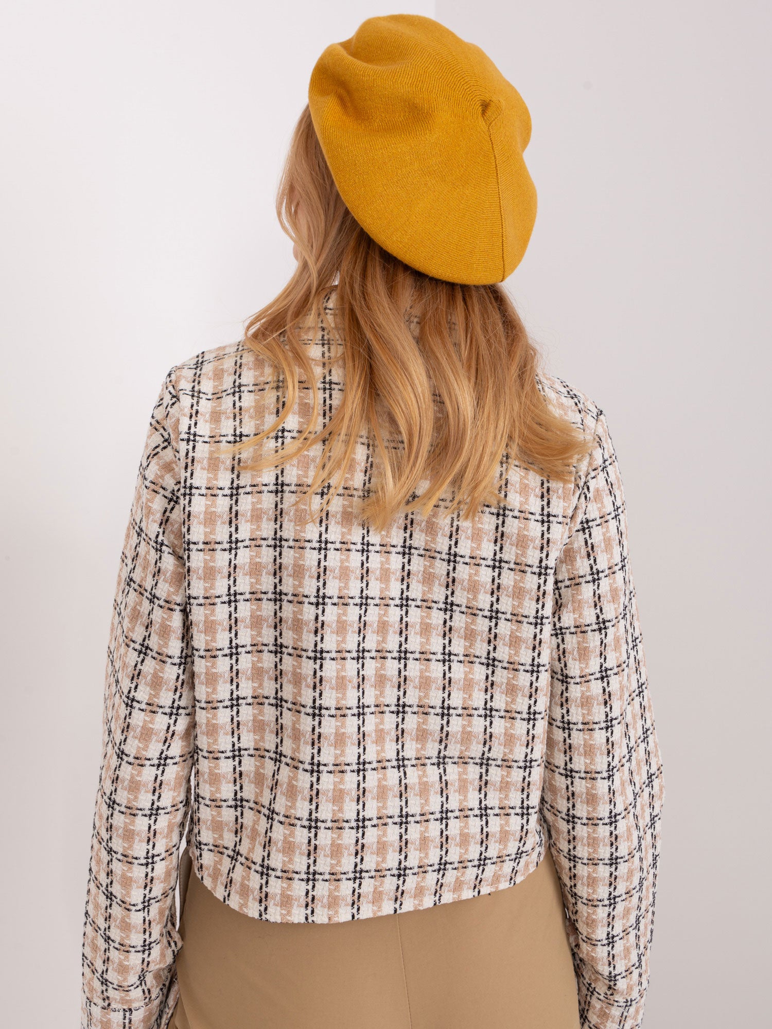 Musztardowy beret z kaszmirem