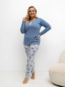 Niebieska piżama plus size z bluzką i spodniami