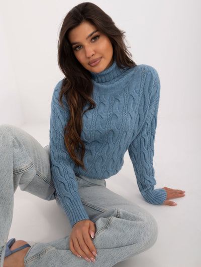 Niebieski damski sweter golf w warkocze