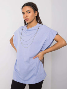 RUE PARIS Niebieski t-shirt z naszyjnikiem