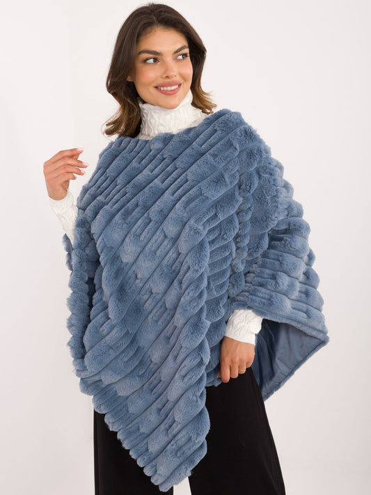 Niebieskie futrzane poncho z podszewką