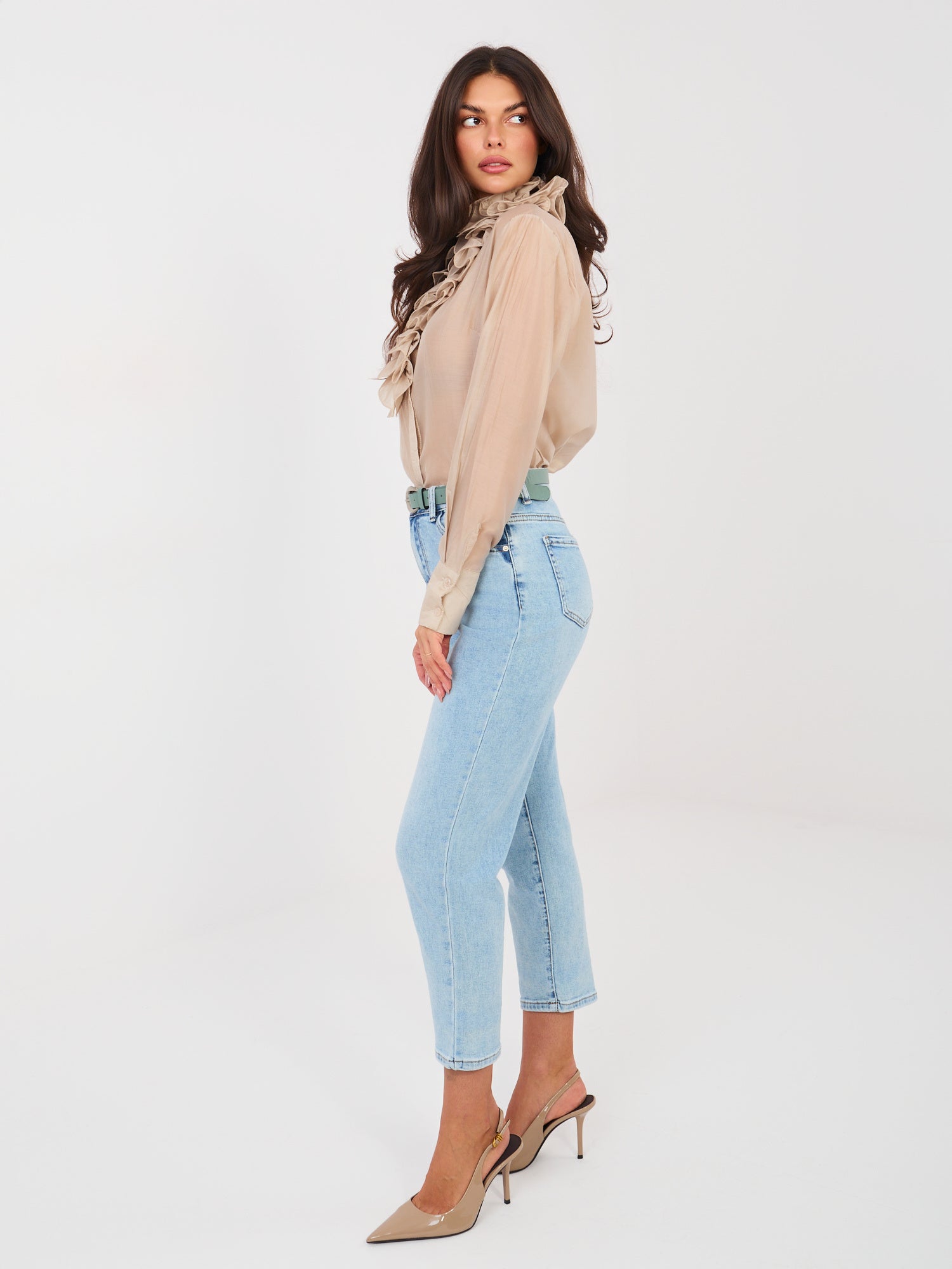Niebieskie damskie jeansy mom z nogawką 7/8