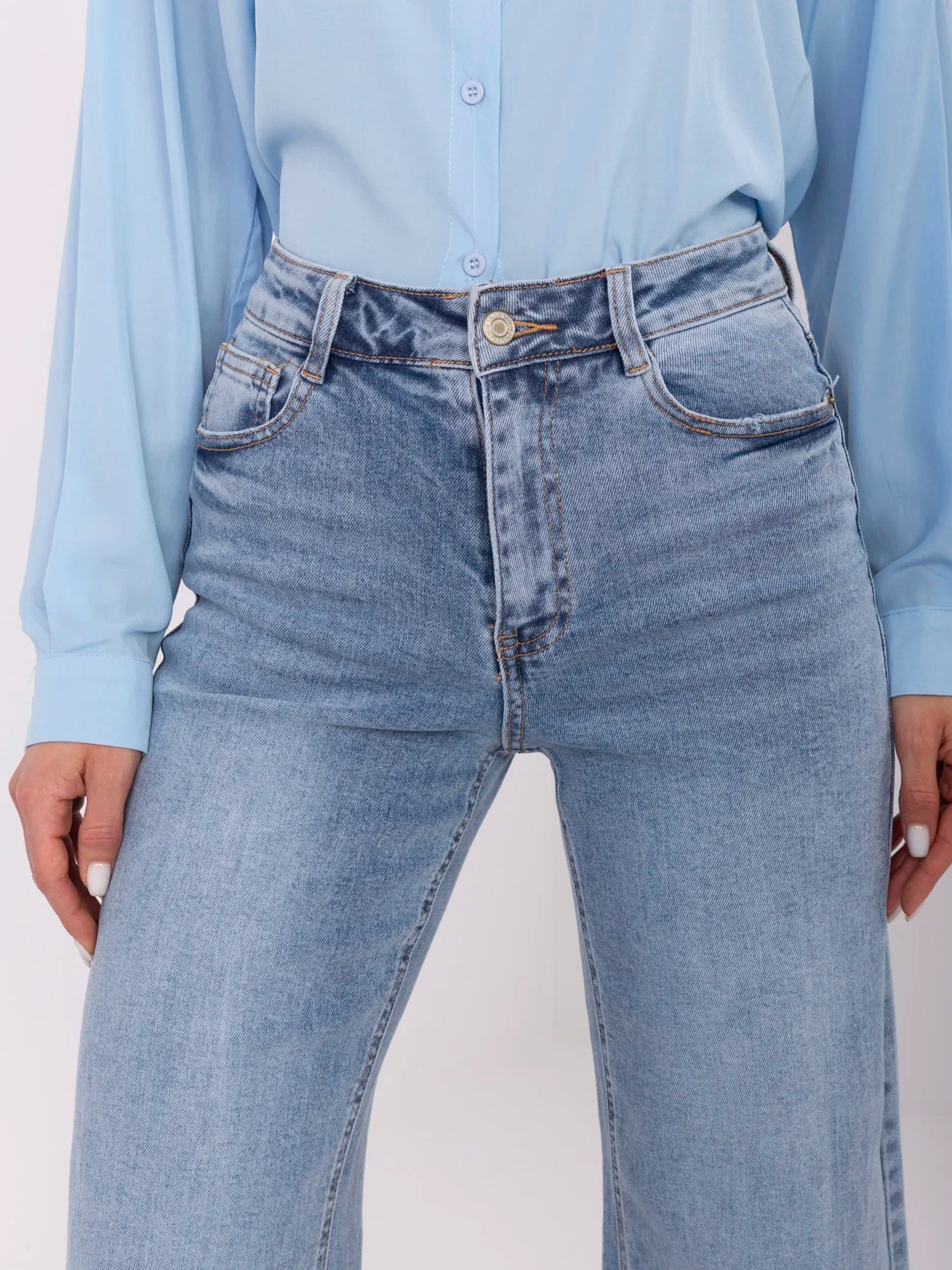 Niebieskie damskie jeansy wide leg