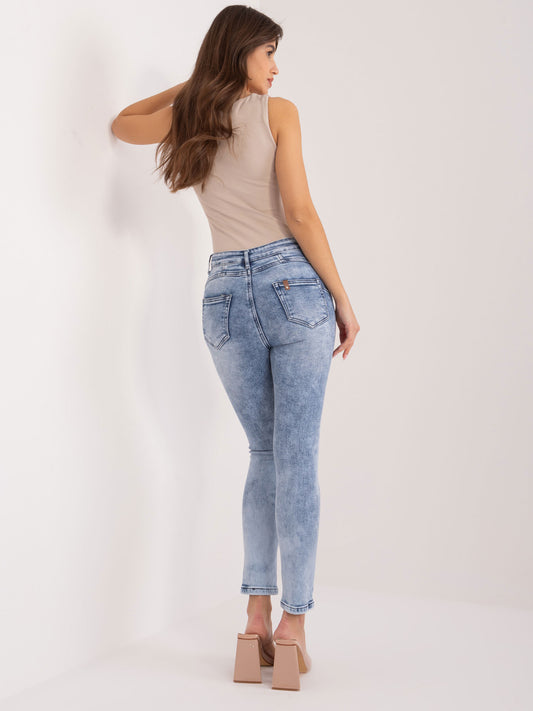 Niebieskie jeansy damskie skinny