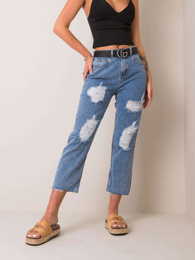 Niebieskie jeansy mom z dziurami