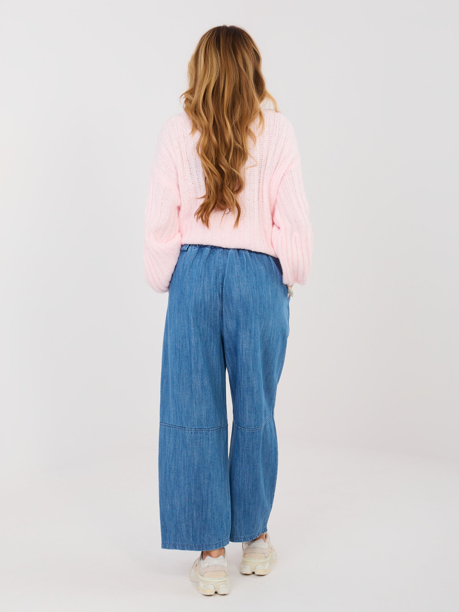 RUE PARIS Niebieskie  jeansy wide leg z zakładkami