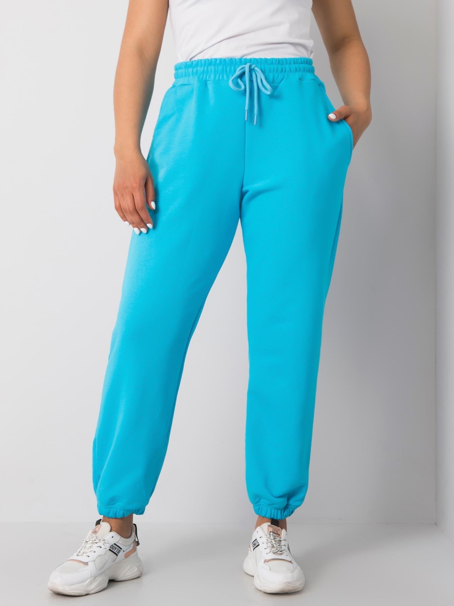 Niebieskie bawełniane spodnie dresowe plus size