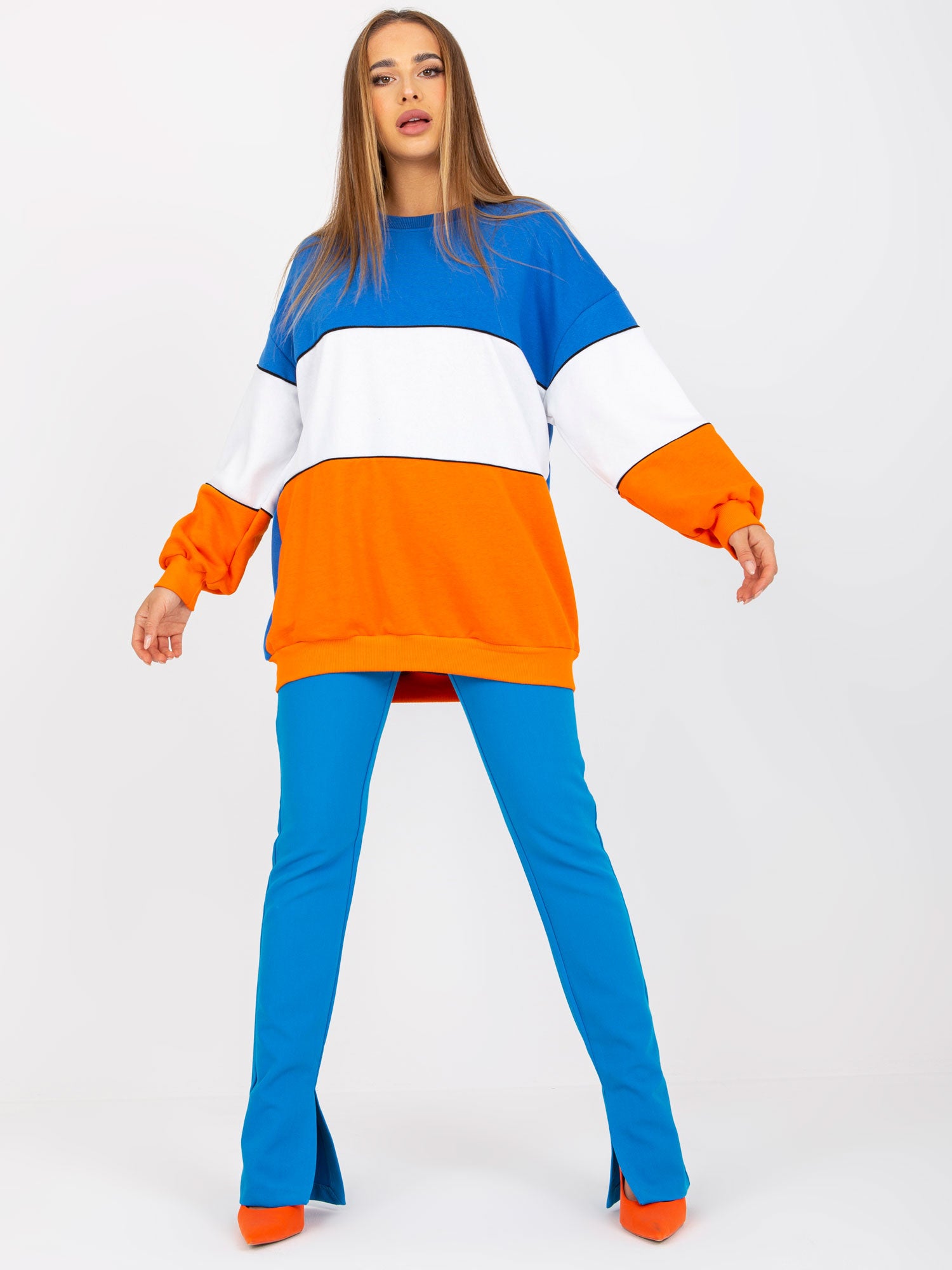 RUE PARIS  Niebiesko-pomarańczowa dresowa bluza basic z bawełny