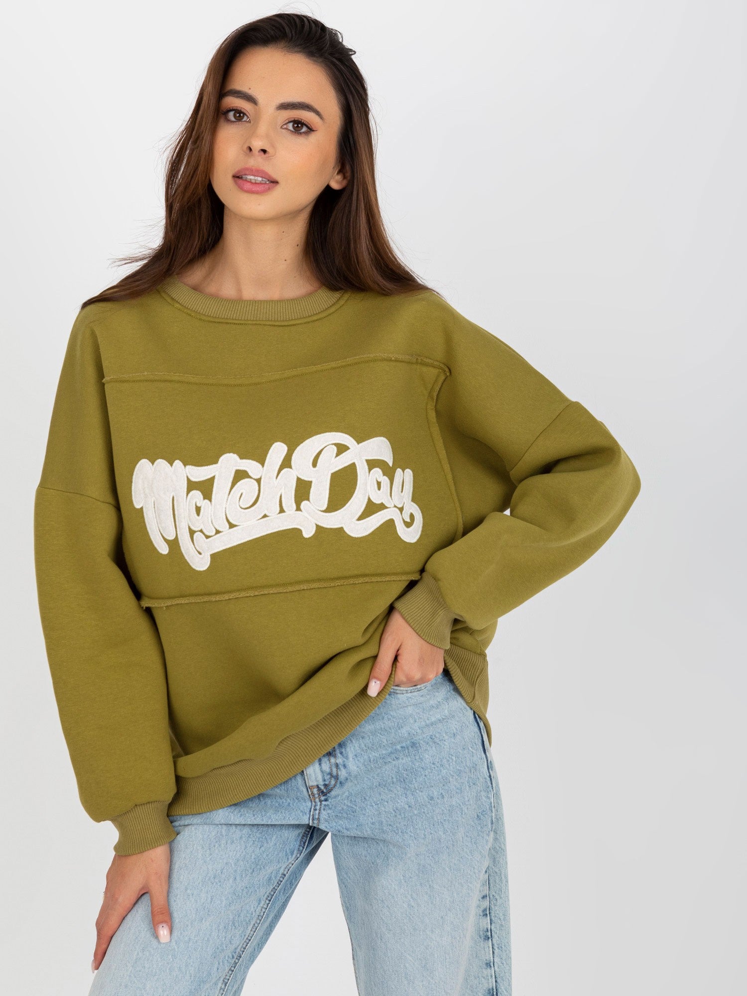 Oliwkowa dresowa bluza bez kaptura oversize