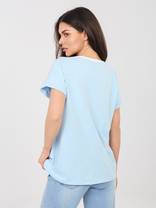 Pastelowa niebieska bluzka oversize z napisem