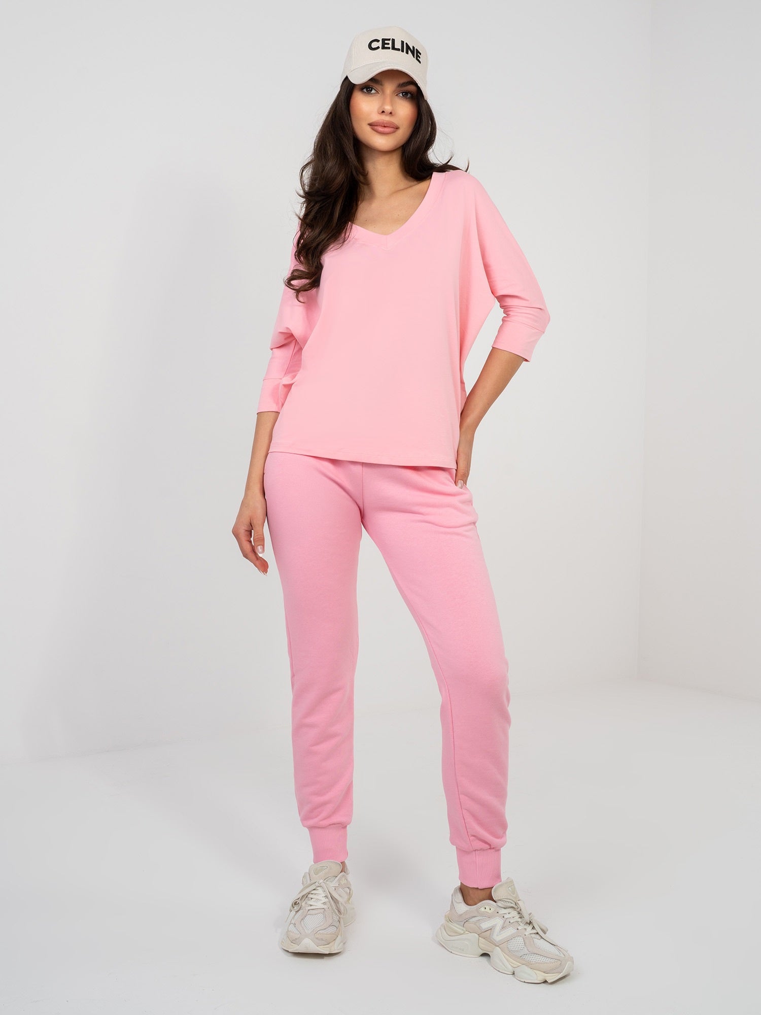 RUE PARIS Pastelowa różowa bluzka basic o kroju oversize