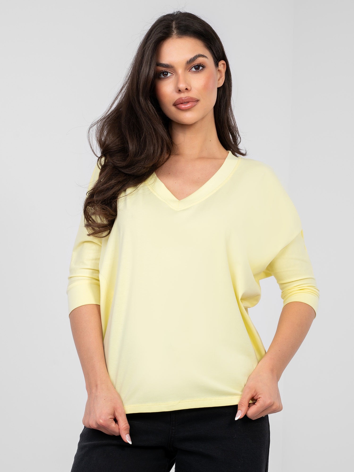 RUE PARIS Pastelowa żółta bluzka basic z bawełny