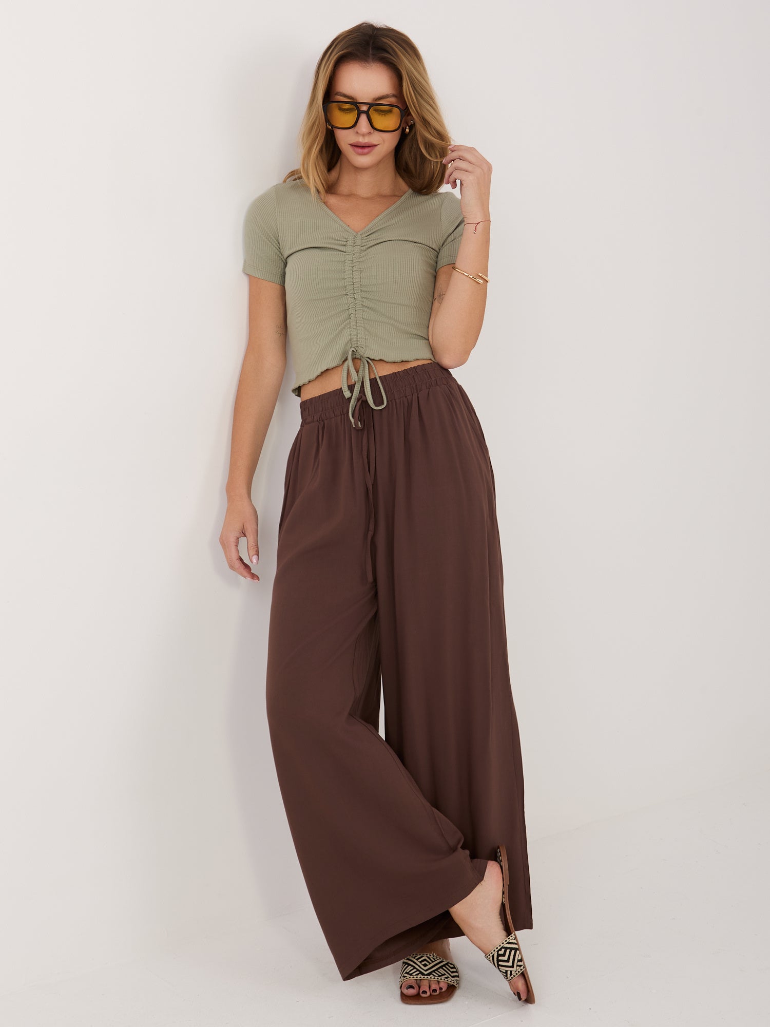 STITCH & SOUL Pistacjowa krótka bluzka w prążek