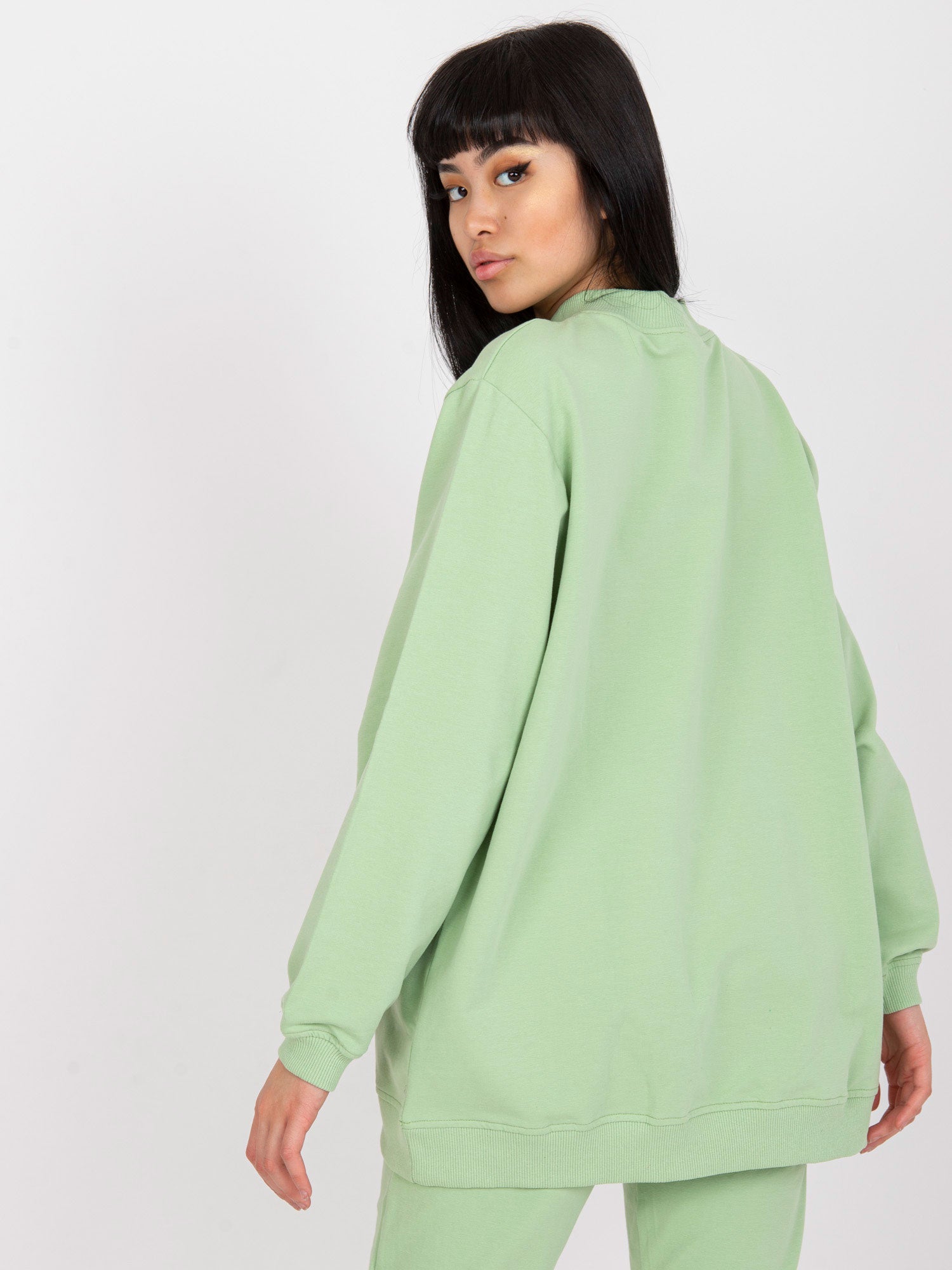 Pistacjowa dresowa bluza basic z bawełny