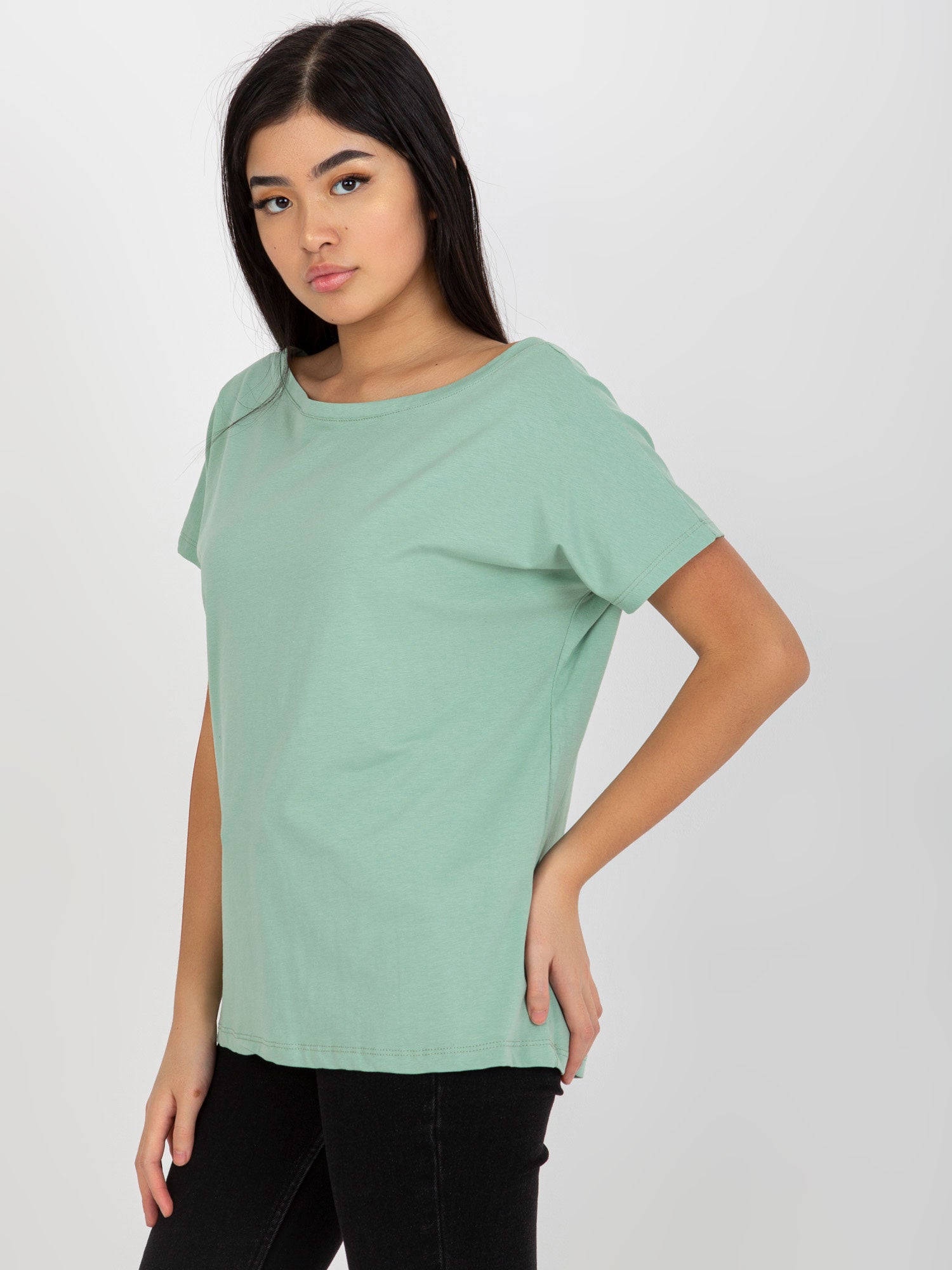 Pistacjowy luźny t-shirt basic z bawełny Fire