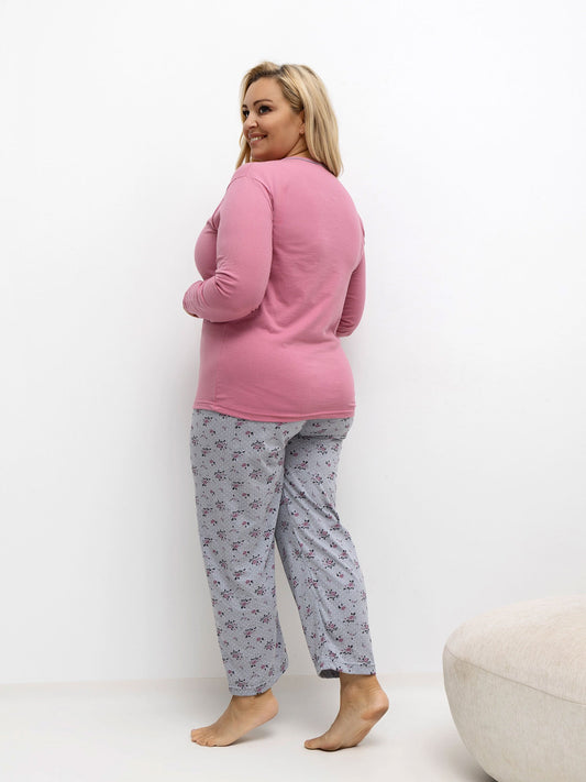 Różowa piżama plus size z guzikami przy dekolcie